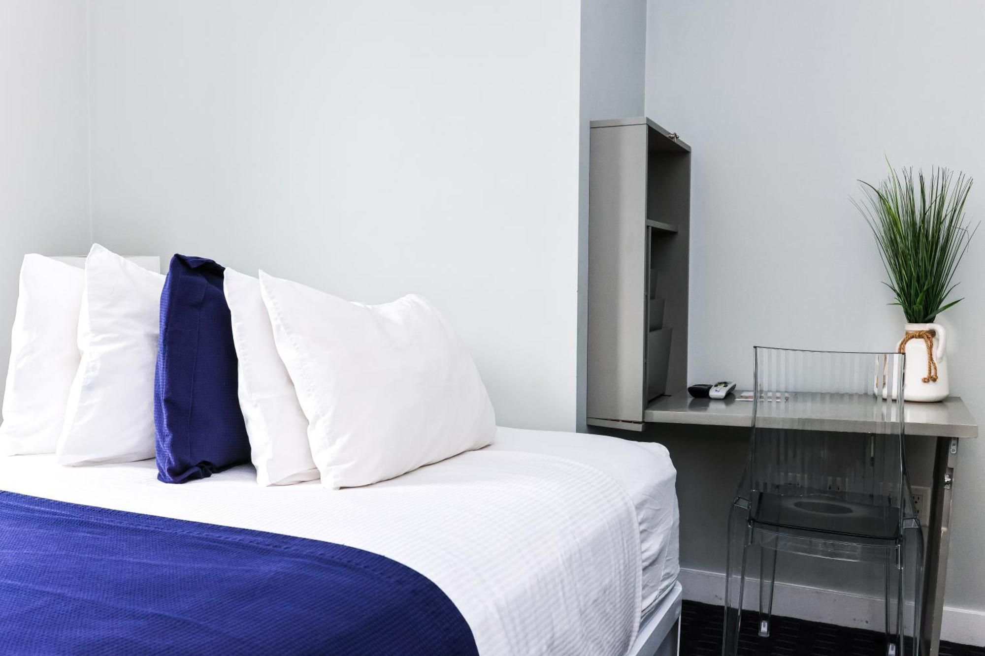 Cozy Newbury Street Studio, #5 Бостон Екстер'єр фото